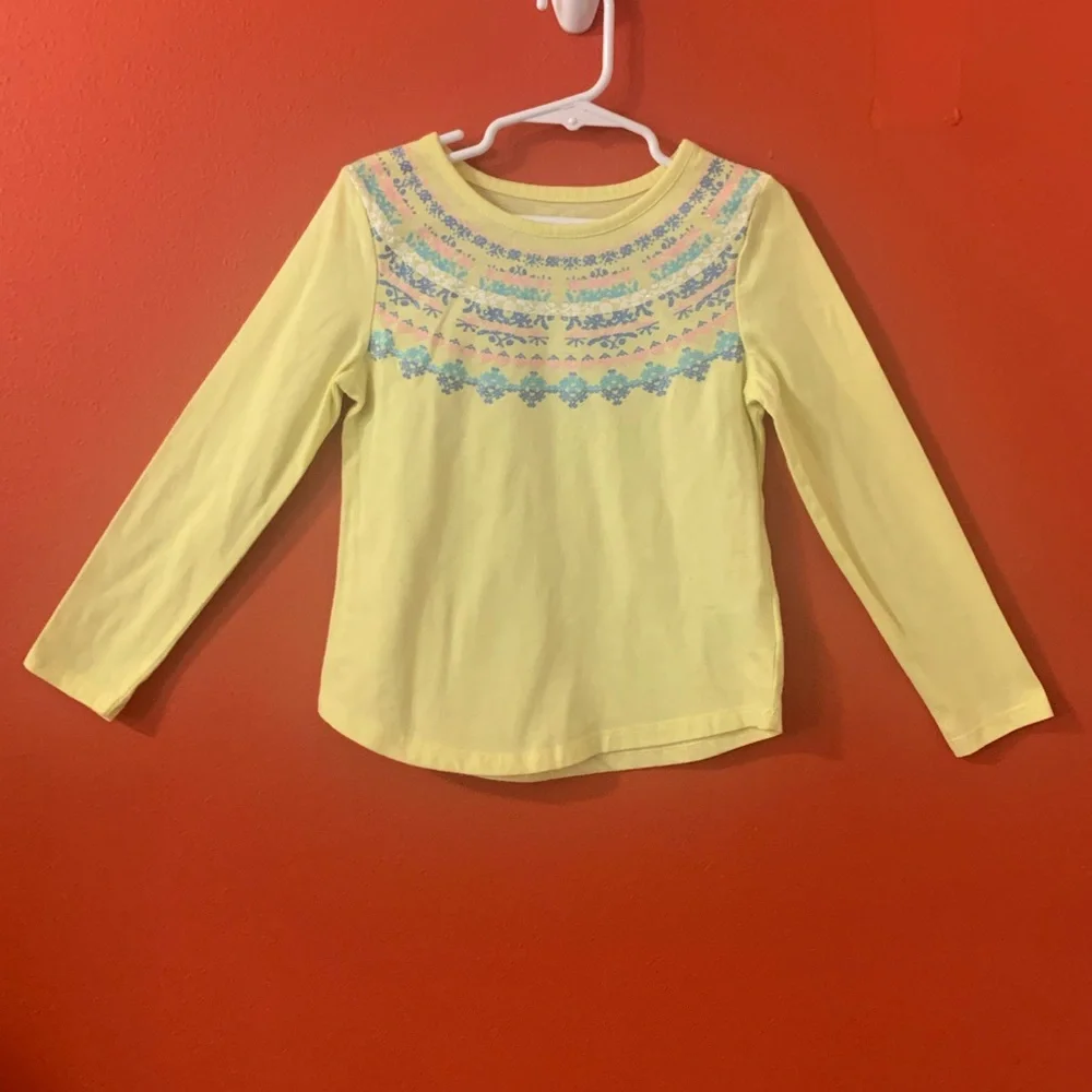 Epic Threads Yellow Long Sleeve Tee with Blue and Pink Flakes Girls 6
